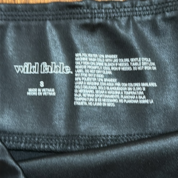 Wild Fable faux Leather Style Leggings Size S - Picture 4 of 5